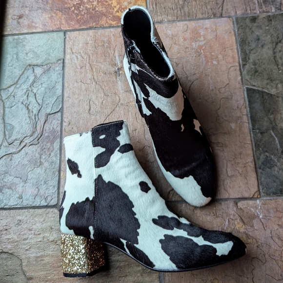 AGL ATTILIO GIUSTI LEOMBRUNI cow print block heel ankle boots 37